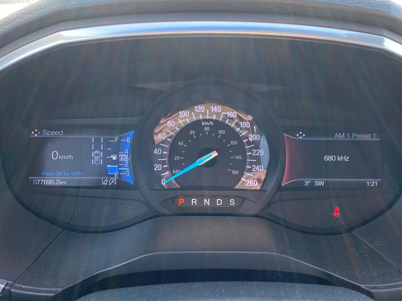 2019 Ford Edge Titanium AWD Photo5