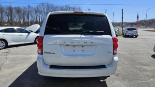 2017 Dodge Grand Caravan SXT - Photo #6