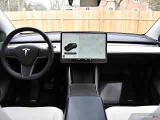 2020 Tesla Model Y LONG RANGE - Photo #24