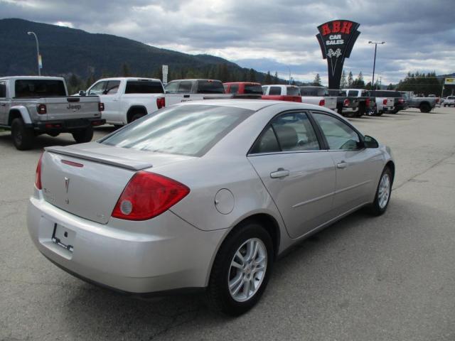 2005 Pontiac G6 SEDAN Photo5