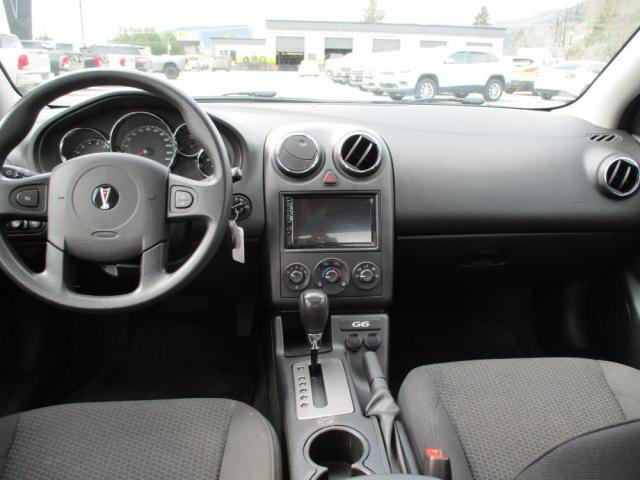 2005 Pontiac G6 SEDAN Photo16