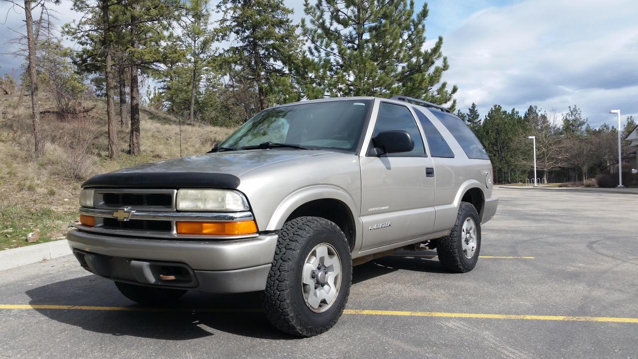 2005 Chevrolet Blazer 4WD LS - Photo #1