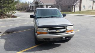 2005 Chevrolet Blazer 4WD LS - Photo #2