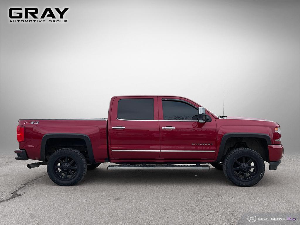 2018 Chevrolet Silverado 1500 LTZ Crew Cab/LEATHER/SUNROOF/6.2L V8 - Photo #6