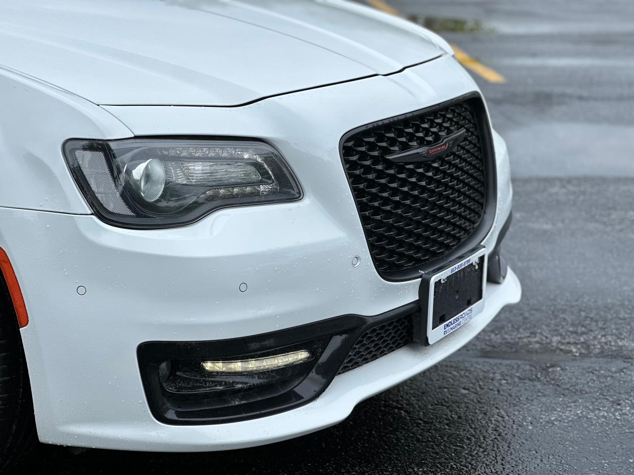 2021 Chrysler 300 S - Photo #5