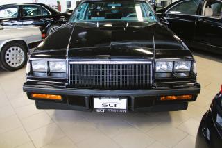 <p>1986 BUICK GRAND NATIONAL, BLACK WITH MEDIUM GRAY CLOTH RECLINING BUCKET SEATS.  3.8 LITRE 235 HP SFI TURBO V6, ONLY 72622 ORGINAL KMS. IN SERVICE DATE APRIL 3, 1986, A TRUE COLLECTOR VEHICLE, CLEAN, FULLY SERVICED AND CERTIFIED. PLEASE CALL ME TO DISCUSS AND ARRANGE A VIEWING! THANK YOU, VITO</p>