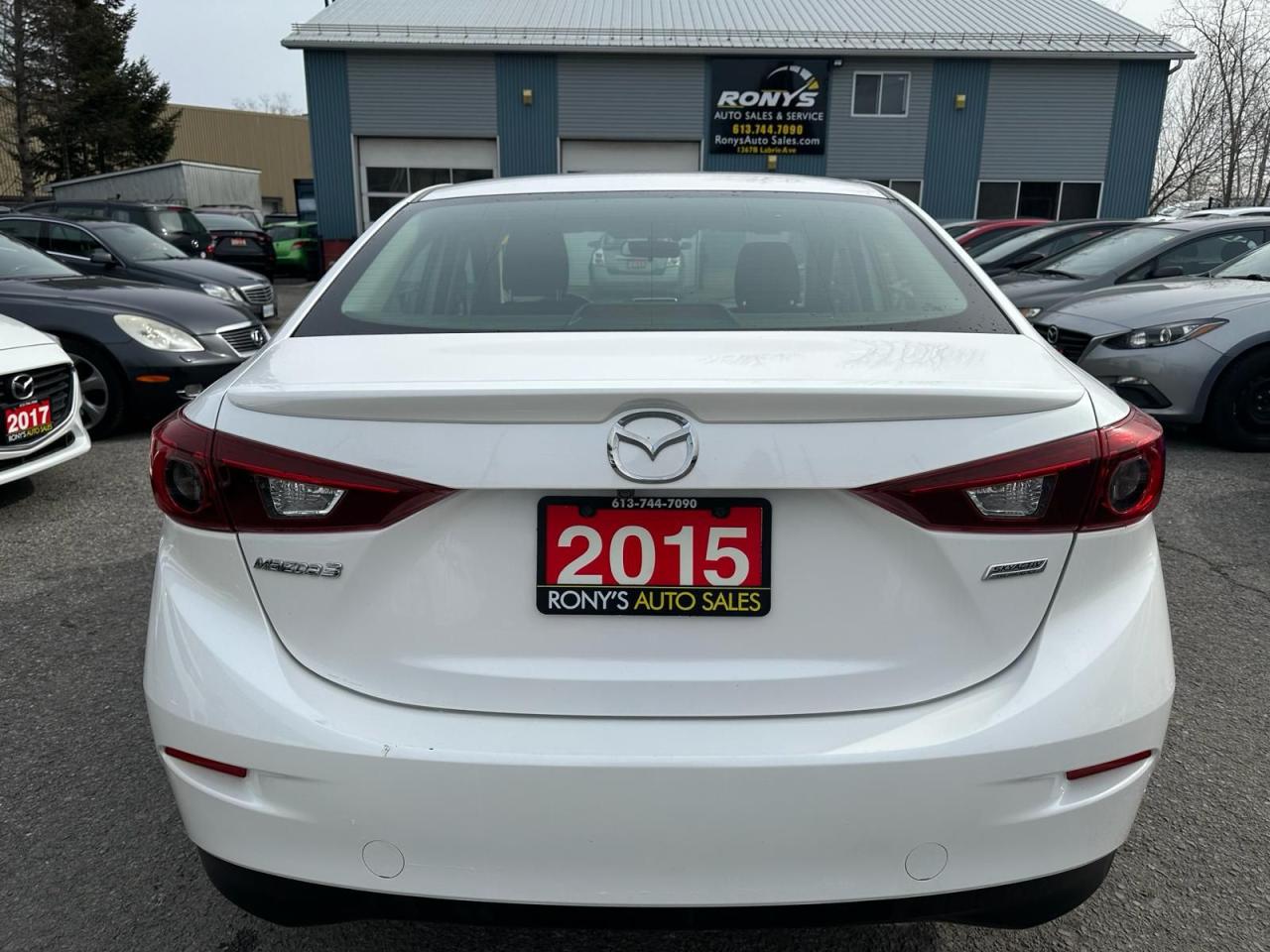 2015 Mazda MAZDA3 GS, AUTO, ACCIDENT FREE, BACKUP CAMERA, 190 KM - Photo #5