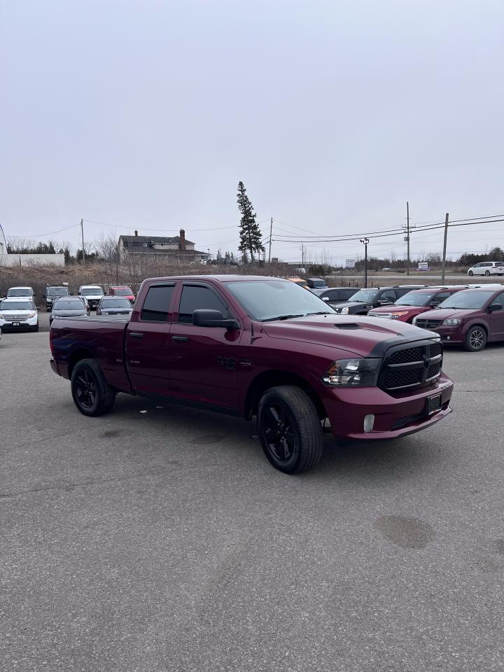 2019 RAM 1500 Classic Express 4x4 Quad Cab 6'4" Box - Photo #8