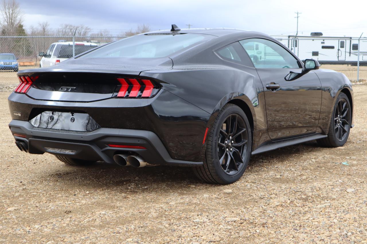 2024 Ford Mustang GT Photo