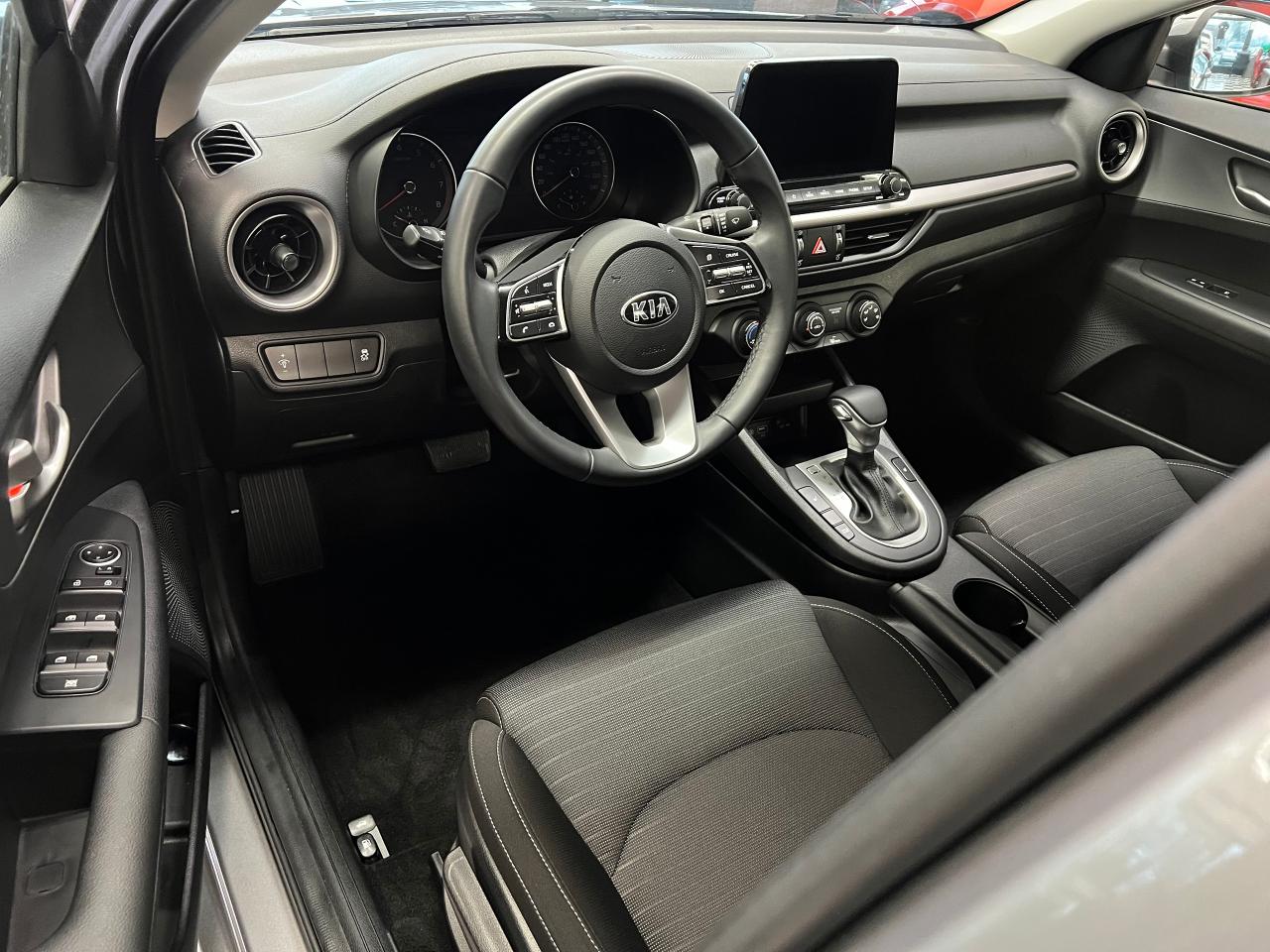 2020 Kia Forte LX+New Tires+ApplePlay+Heated Steering+CLEANCARFAX - Photo #18