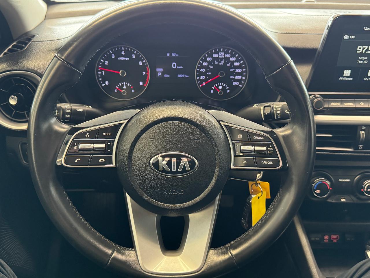 2020 Kia Forte LX+New Tires+ApplePlay+Heated Steering+CLEANCARFAX Photo75