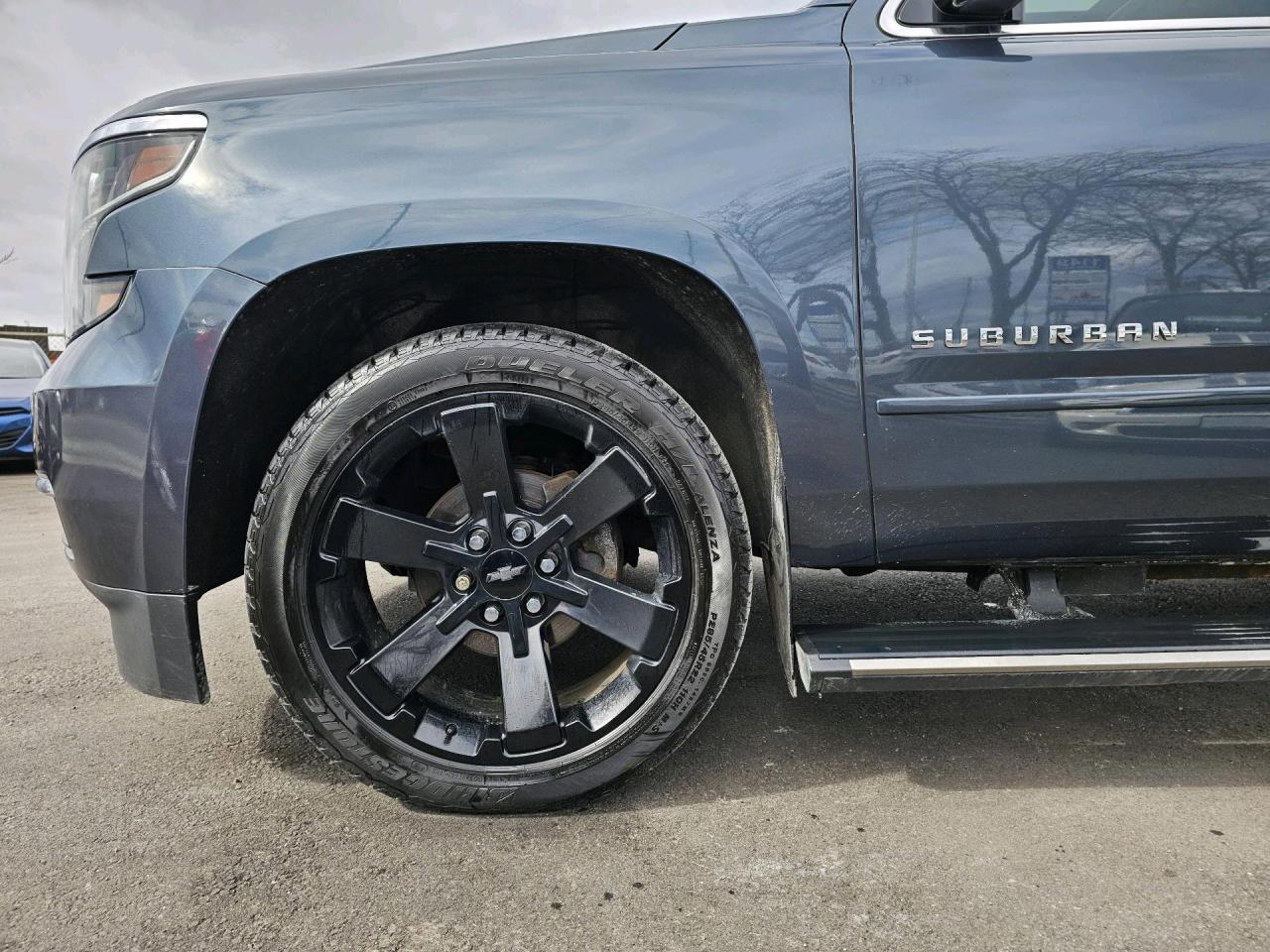 2019 Chevrolet Suburban 4WD 4dr 1500 Premier - Photo #45