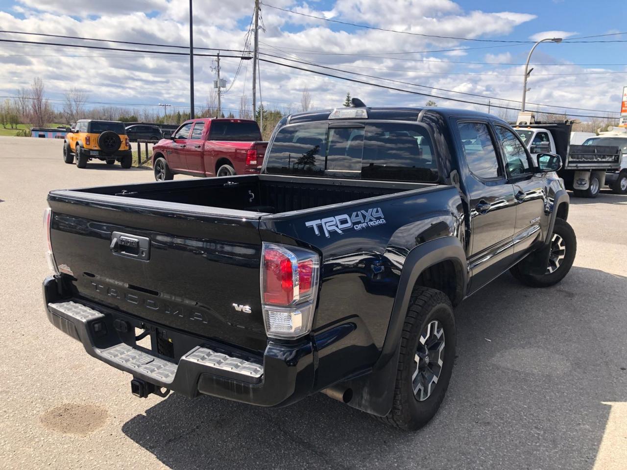 2021 Toyota Tacoma 4x4 Double Cab Auto SB Nightshade - Photo #5