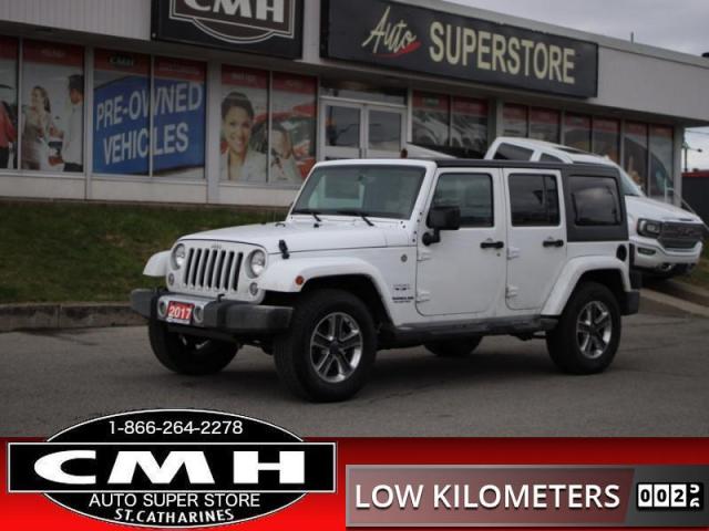 2017 Jeep Wrangler Unlimited Sahara  **VERY LOW KMS**