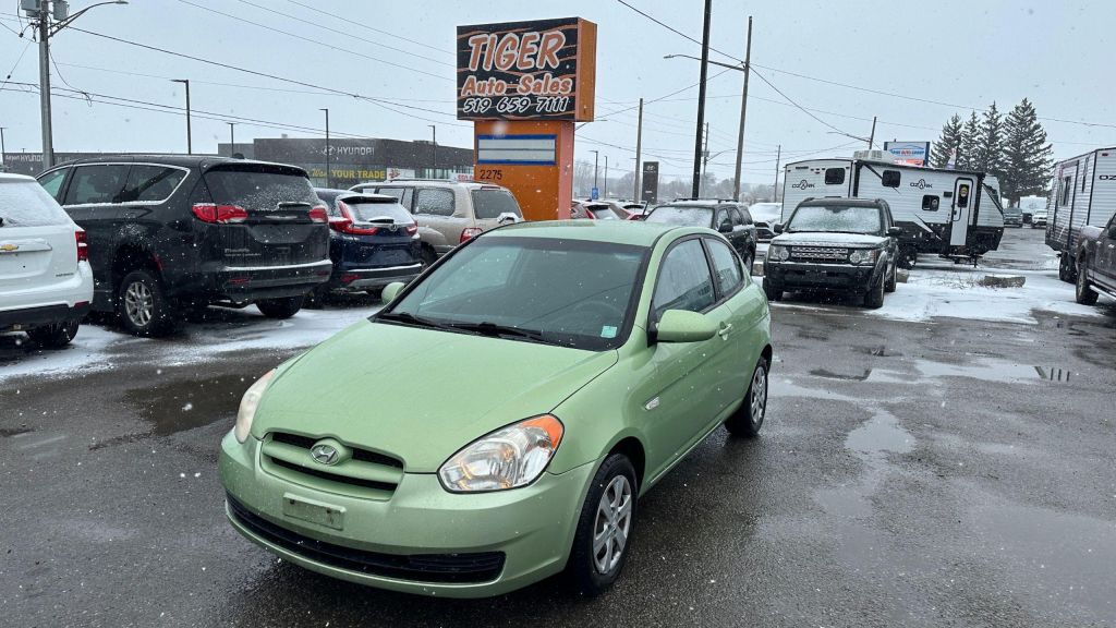 Used 2009 Hyundai Accent GL*AUTO*4 CYLINDER*GREAT SHAPE*CERTIFIED for Sale in London, Ontario