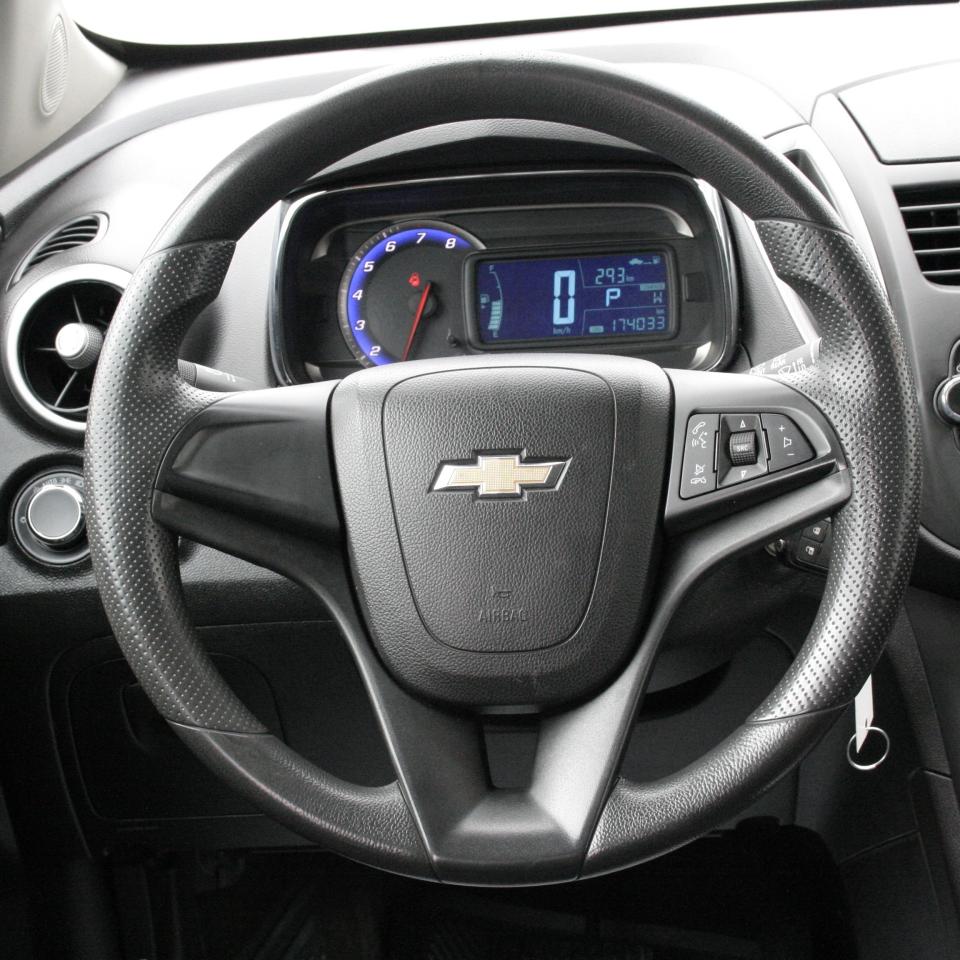 2015 Chevrolet Trax Fwd 4dr Ls/ PRICED TO SALE/ CERTIFIED - Photo #26
