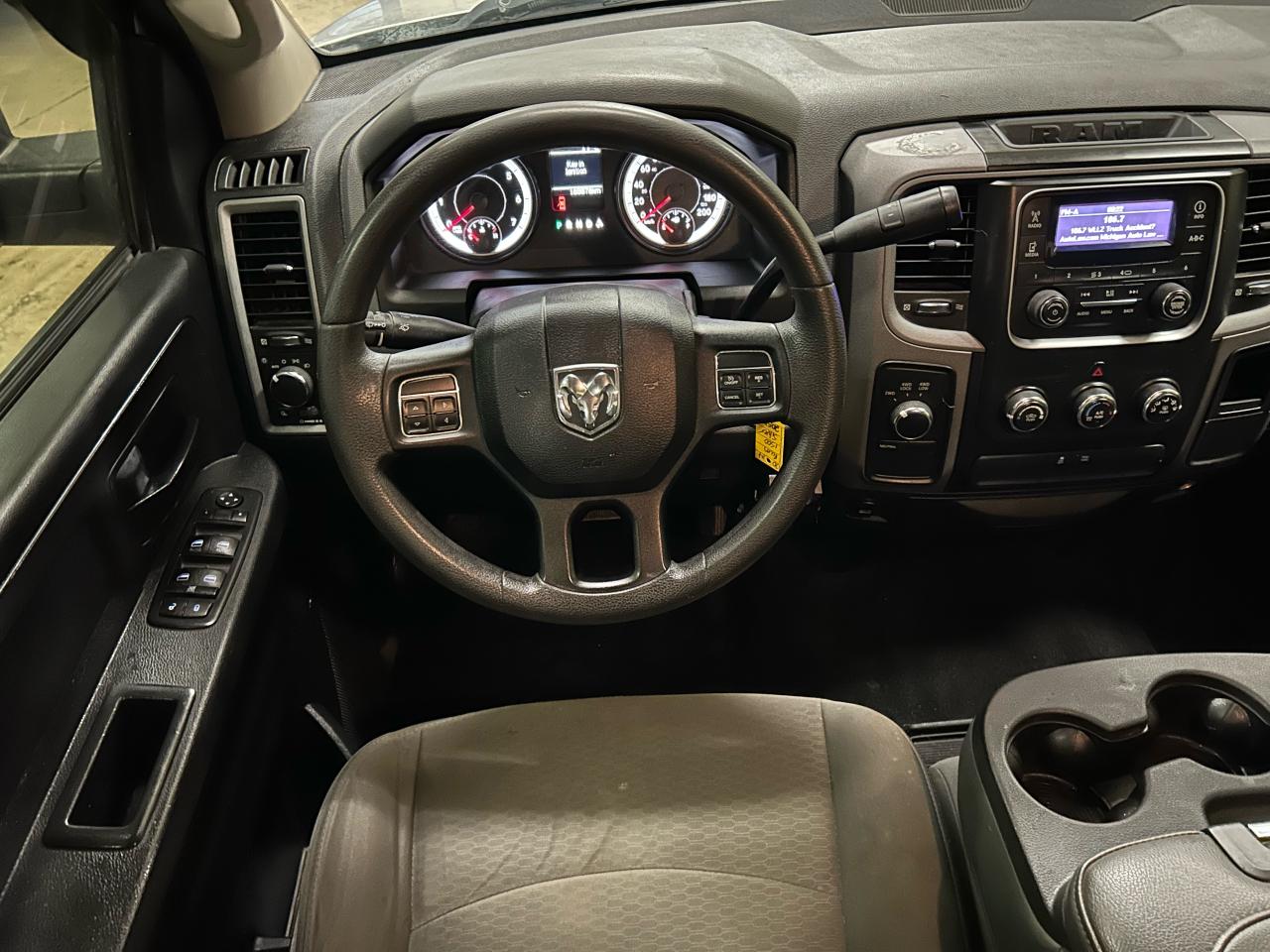 2014 RAM 1500 ST - Photo #17