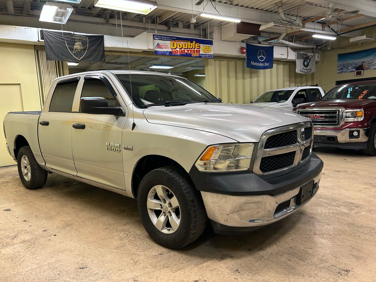 2014 RAM 1500 ST - Photo #6