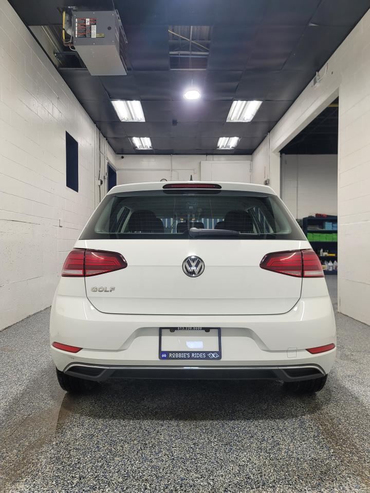 2019 Volkswagen Golf  - Photo #9