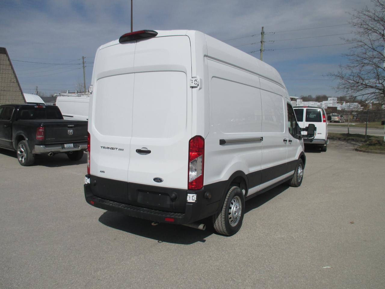 2020 Ford Transit 250 T-250 148" Hi Rf 9070 GVWR AWD - Photo #5