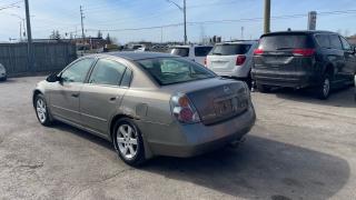 2004 Nissan Altima 2.5 S*4 CYL*ALLOYS*RUNS AND DRIVES*AS IS SPECIAL - Photo #3