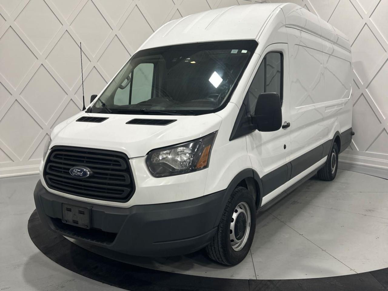 2017 Ford Transit 