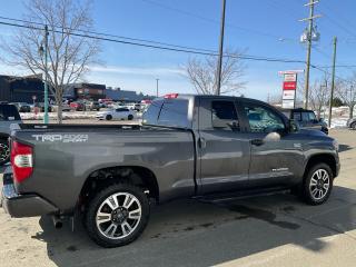 2018 Toyota Tundra SR5 Plus Photo