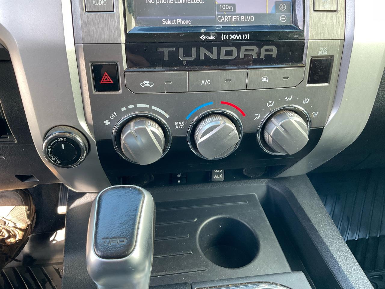 2018 Toyota Tundra SR5 Plus Photo5