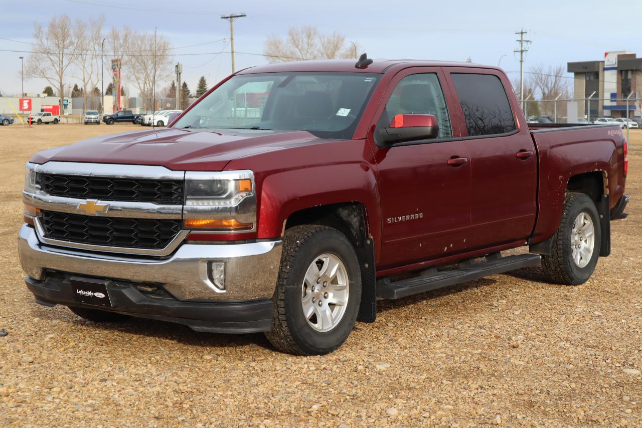 2017 Chevrolet Silverado 1500 LT Photo0