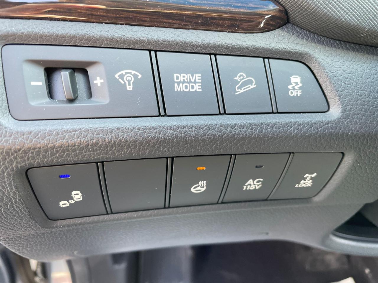 2017 Hyundai Santa Fe XL AWD Premium 7 PASSENGERS 3RD ROW NO ACCIDENT CAM - Photo #29
