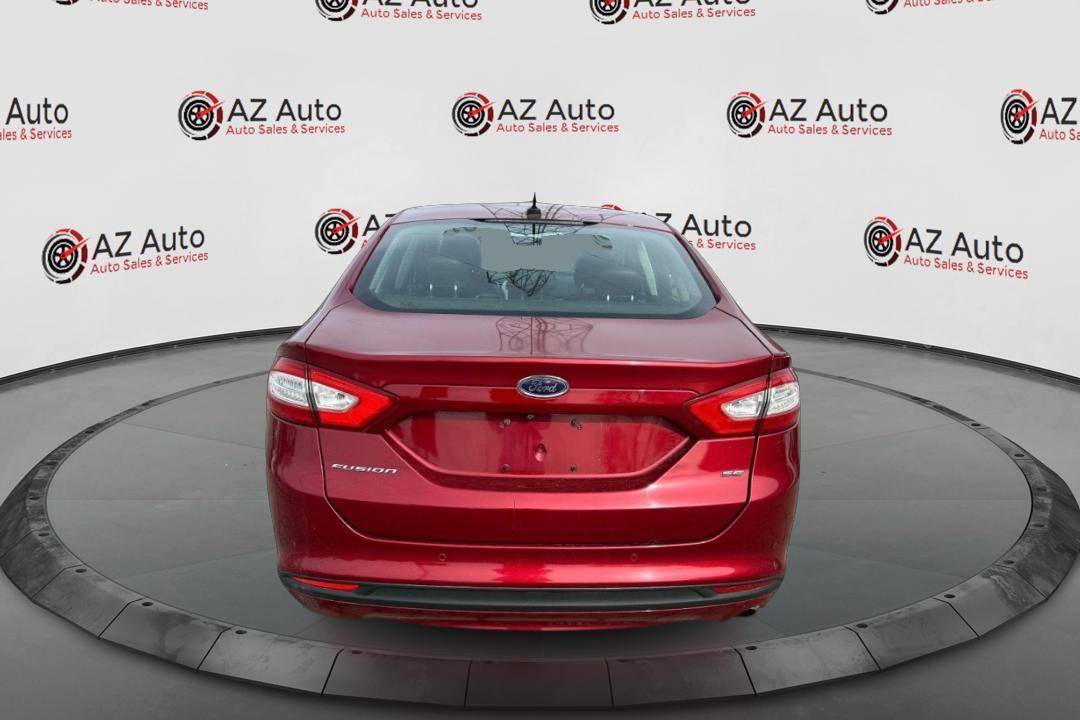 2014 Ford Fusion SE - Photo #3