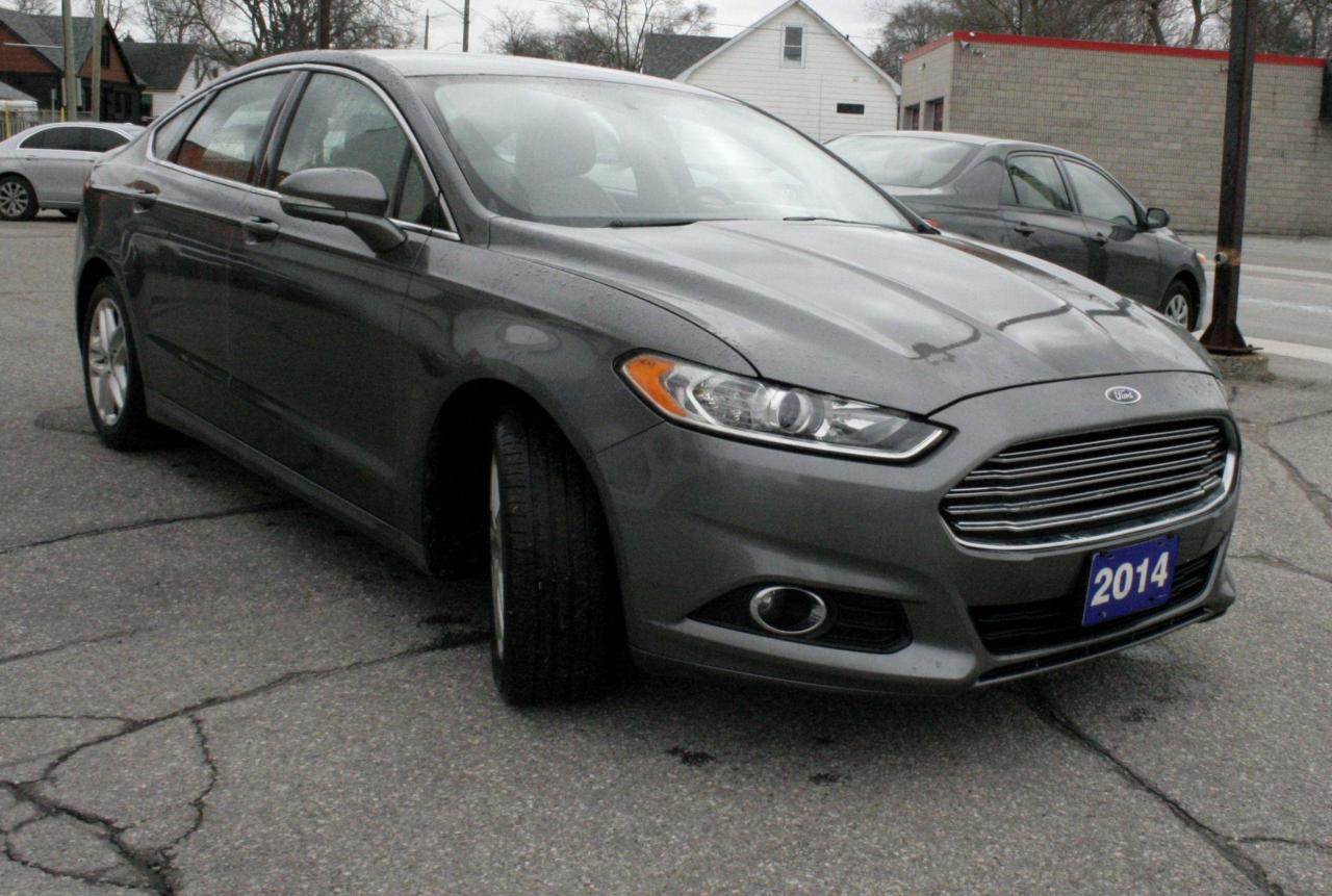 2014 Ford Fusion 4dr Sdn SE FWD/ SELLING AS IS - Photo #10