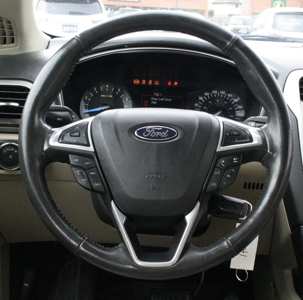 2014 Ford Fusion 4dr Sdn SE FWD/ SELLING AS IS - Photo #24