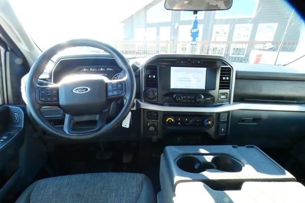 2022 Ford F-150 XLT 4WD SuperCrew 6.5' Box w/cloth seats, NAV, BUC - Photo #11