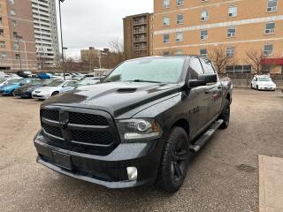 2018 RAM 1500 4x4 Crew Cab 5'7" Box - Photo #3