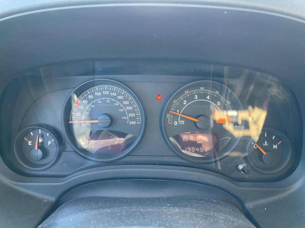 2014 Jeep Patriot 4WD 4dr North  Clean CarFax  Certified Financing! Photo2