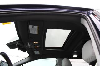2021 Toyota Sienna XSE 7-Passenger AWD DVD - Photo #21