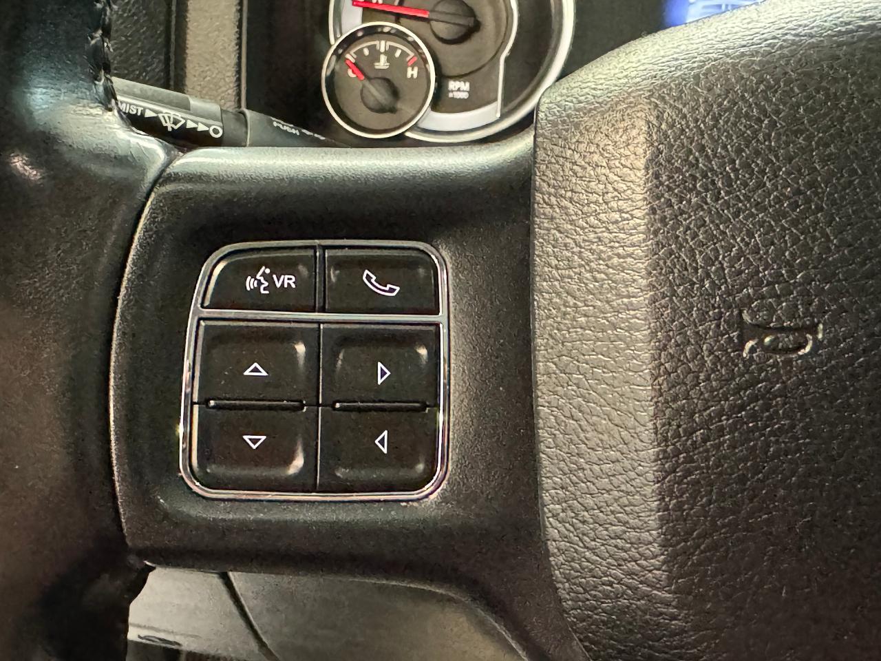 2017 RAM 1500 SPORT QUAD HEMI 4x4+Roof+Cooled Leather+New Tires Photo53