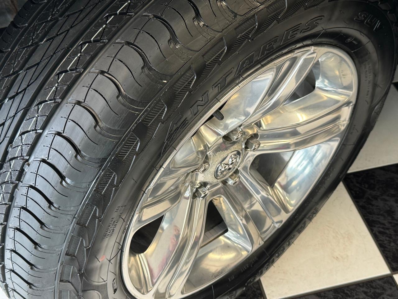 2017 RAM 1500 SPORT QUAD HEMI 4x4+Roof+Cooled Leather+New Tires - Photo #15