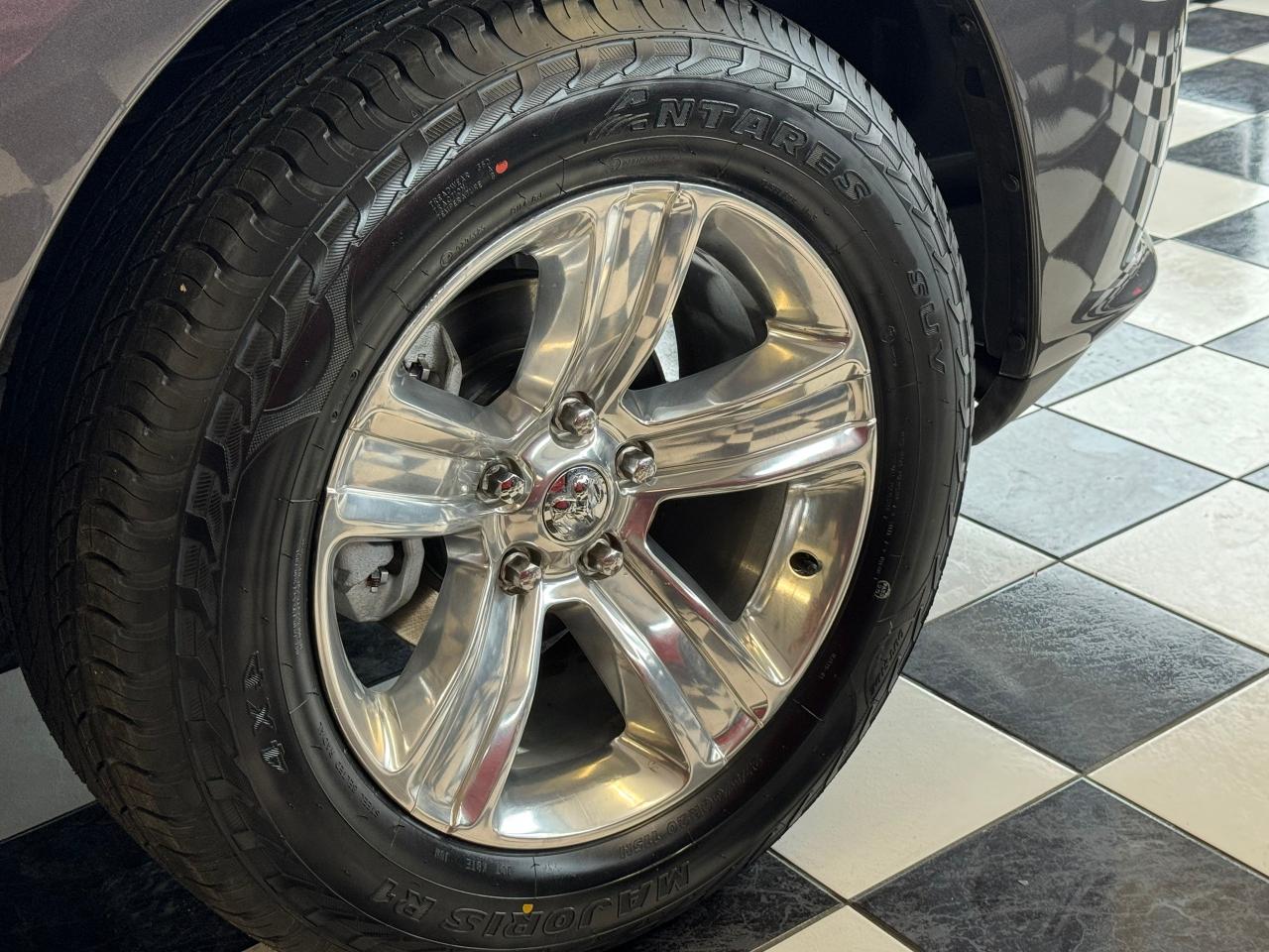 2017 RAM 1500 SPORT QUAD HEMI 4x4+Roof+Cooled Leather+New Tires - Photo #62