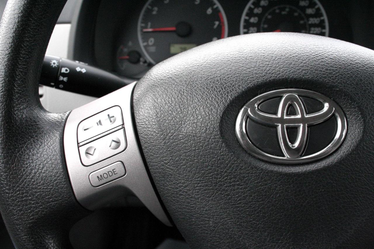 2012 Toyota Corolla 4DR SDN AUTO CE/CERTIFIED/PRICED TO SELL - Photo #27