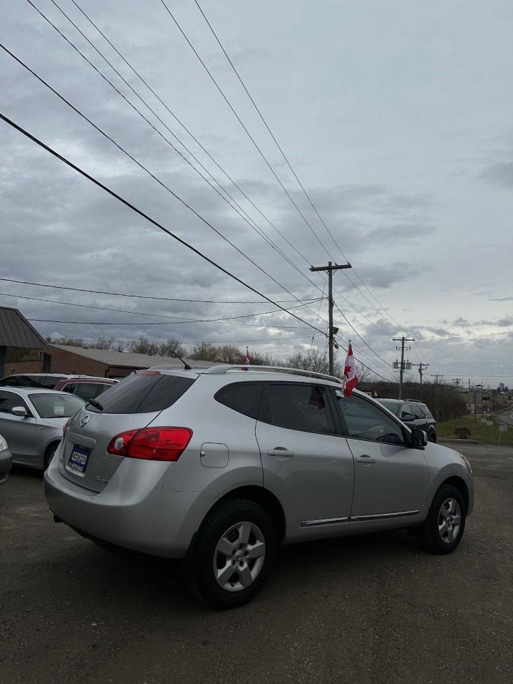 2008 Nissan Rogue S - Photo #4