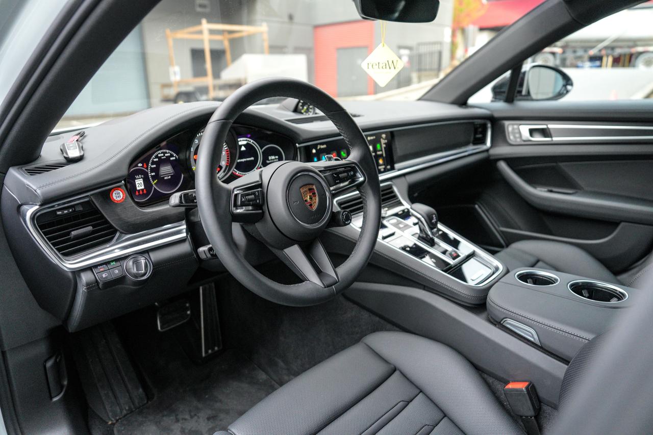 2022 Porsche Panamera 4E-hybrid Platinum Edition - Photo #14