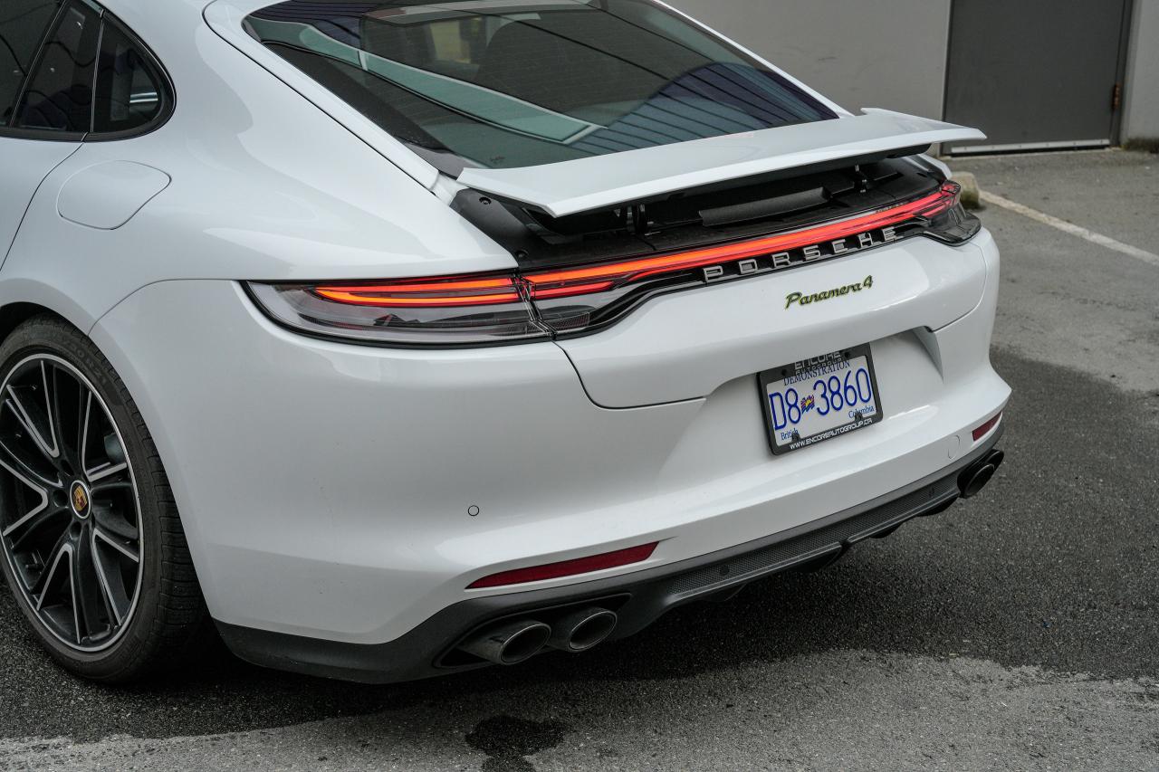 2022 Porsche Panamera 4E-hybrid Platinum Edition - Photo #7