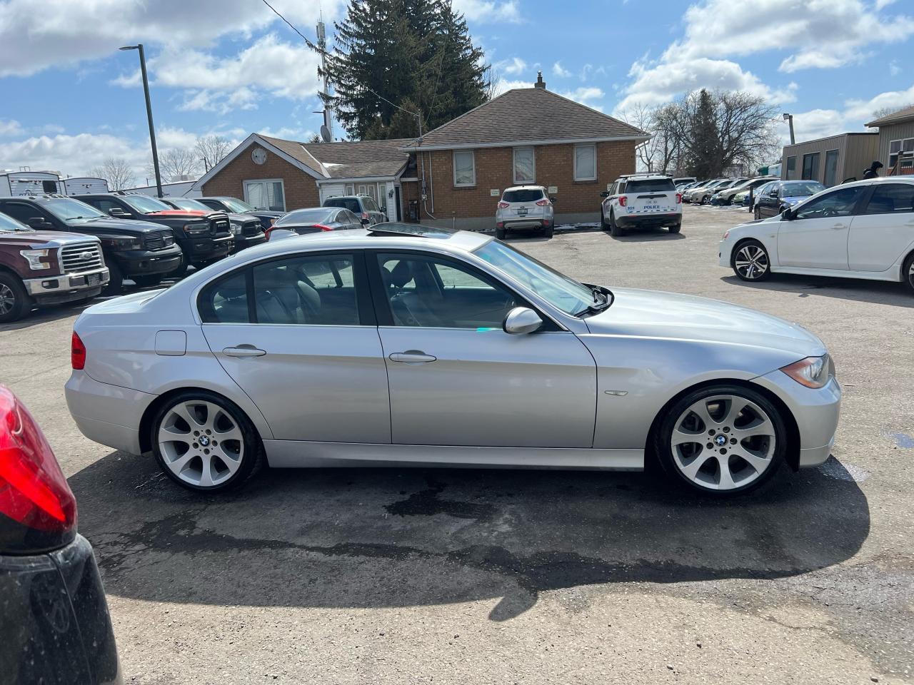 2008 BMW 3 Series 335I*SEDAN*MANUAL*ONLY 76,000KMS*CERTIFIED - Photo #6