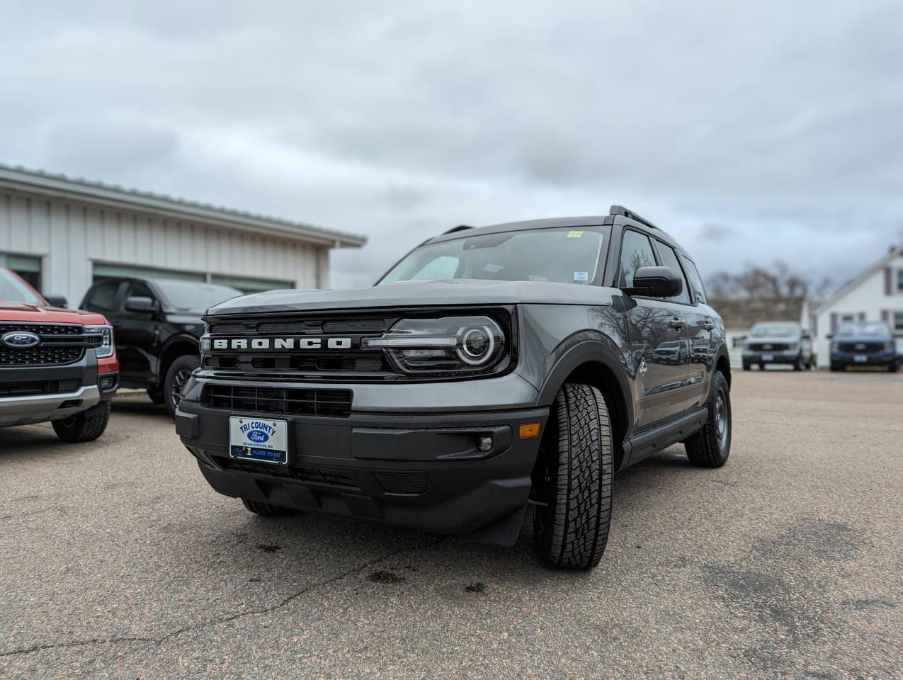 2024 Ford Bronco Sport Outer Banks Photo2