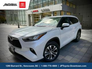 Used 2023 Toyota Highlander XLE AWD for sale in Vancouver, BC