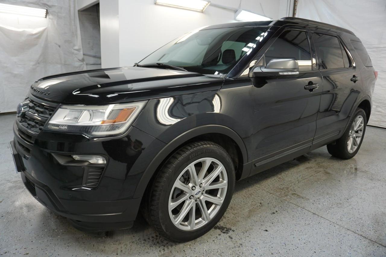 2018 Ford Explorer XLT 4WD *ACCIDENT FREE* CERTIFIED CAMERA BLUETOOTH LEATHER HEATED SEATS PANO ROOF CRUISE ALLOYS - Photo #3