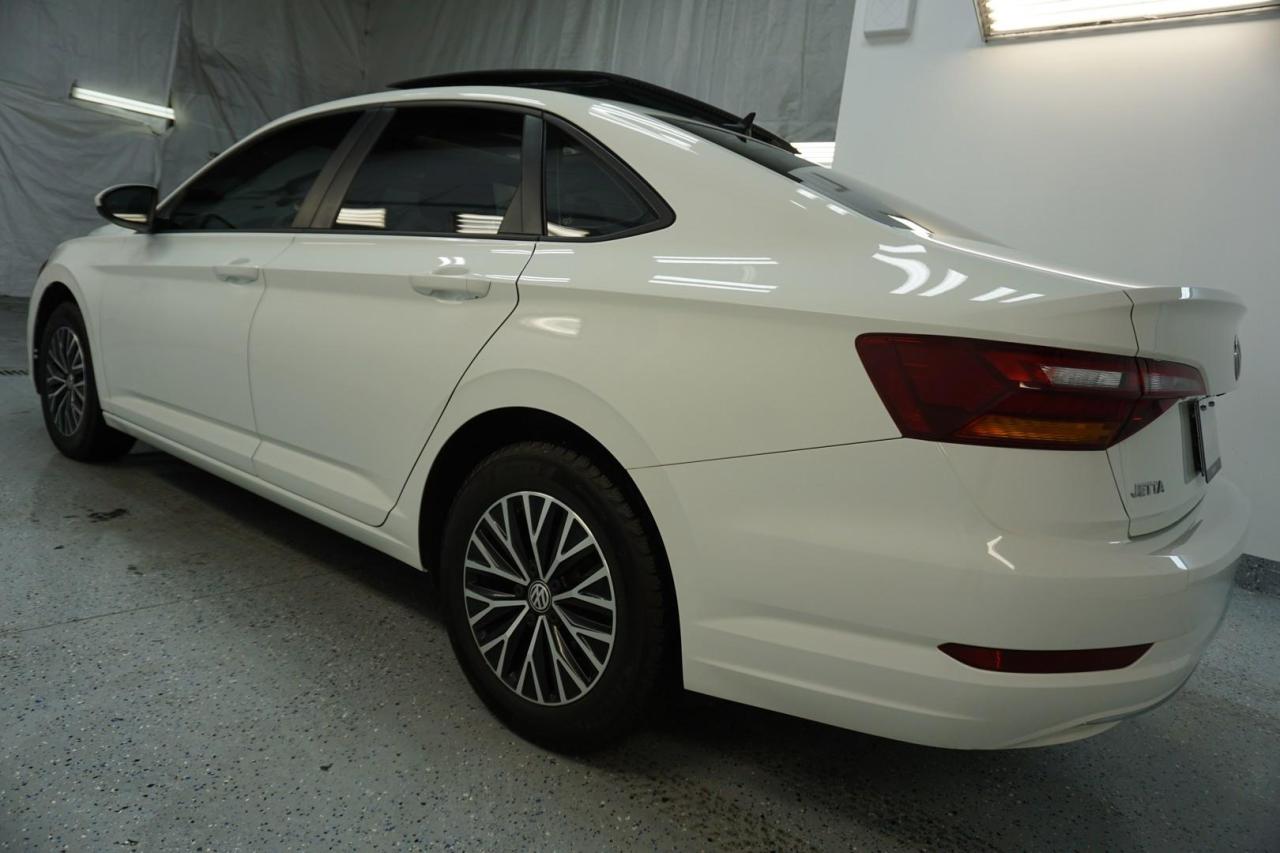 2019 Volkswagen Jetta 1.4T SEL CERTIFIED *ACCIDENT FREE* CAMERA SUNROOF HEATED LEATHER BLIND SPOT ALLOYS - Photo #4