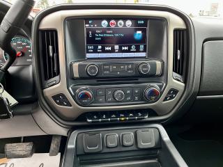 2018 GMC Denali 1500 Crew Cab, 4X4, Low Kms - Photo #18